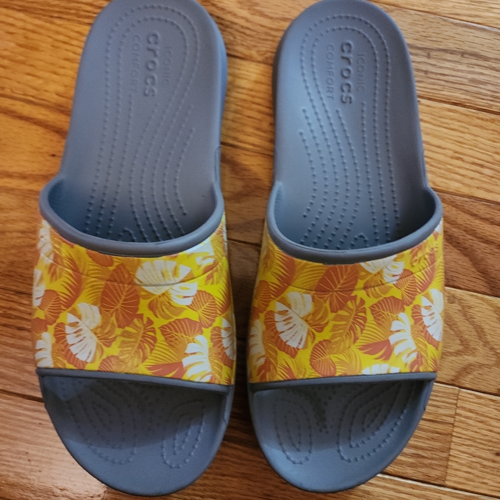 Crocs Slide Sandals - Picture 2 of 8